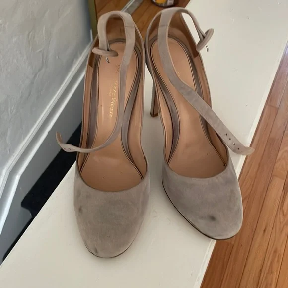 Gianvito Rossi size 37 - Picture 1 of 5